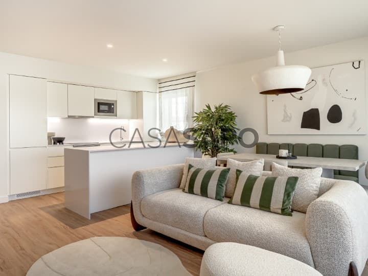 Apartment 4 Bedrooms Lumiar, Lisboa