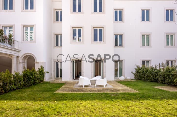 Apartment 1 Bedroom Infante Santo (Prazeres), Estrela, Lisboa