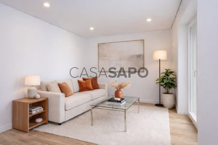 Apartment 2 Bedrooms + 1 Arroios, Arroios, Lisboa