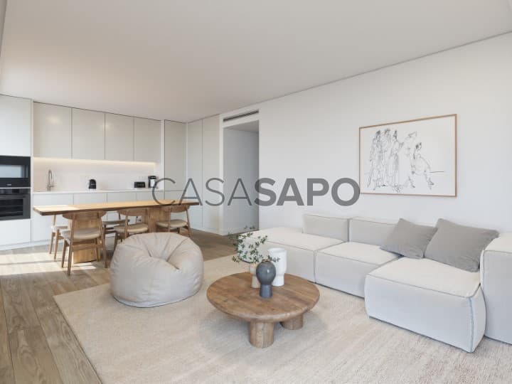 Apartment 2 Bedrooms Campo Grande, Lumiar, Lisboa