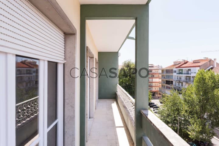 Apartment 4 Bedrooms Alvalade, Lisboa