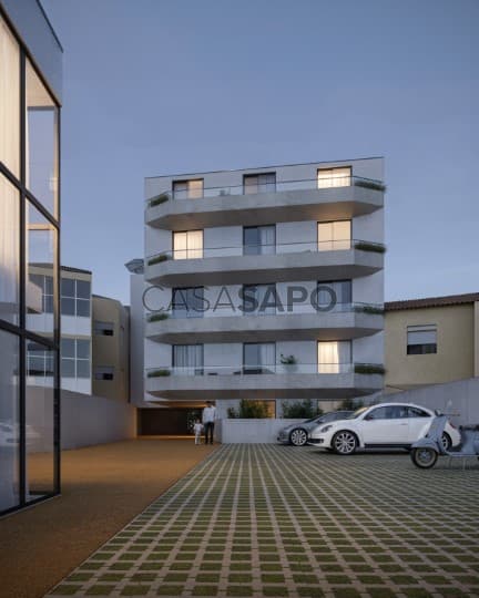 Apartment 2 Bedrooms Lordelo do Ouro e Massarelos, Porto