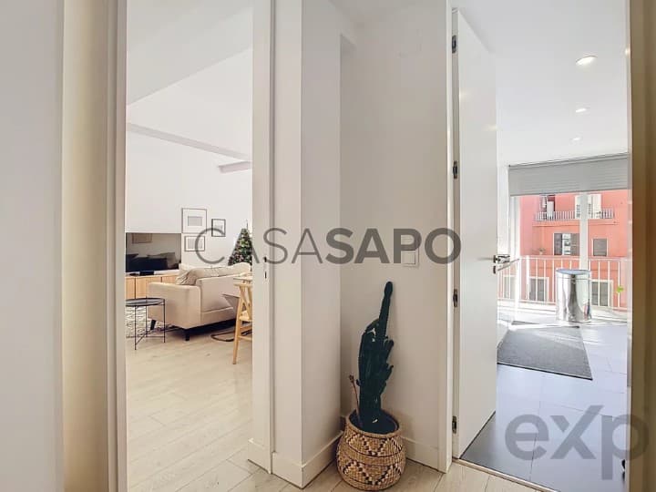 Apartment 3 Bedrooms Campo de Ourique, Lisboa
