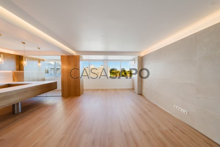 Apartment 3 Bedrooms Alvalade (São João de Brito), Alvalade, Lisboa